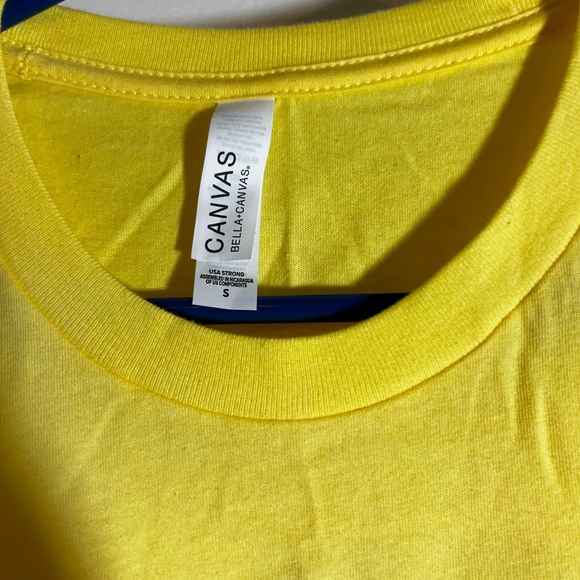 Alpha buds tshirt - Picture 4 of 4